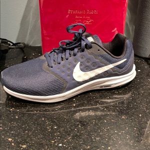 Nike shoes Atlantic